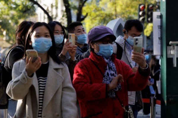 Nueva oleada de Covid amenaza a China en medio de reapertura