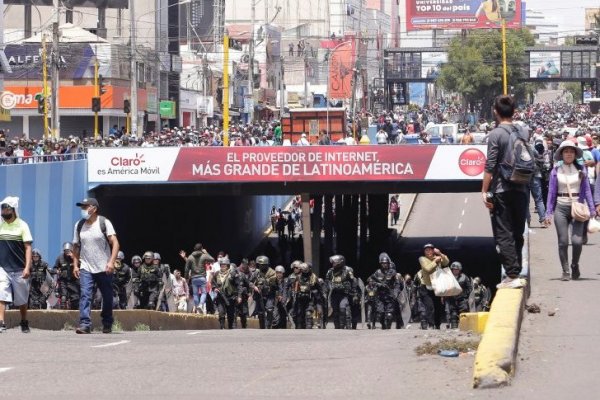<p>Perú entrará en estado de emergencia por 30 días y se evalúa toque de queda</p>