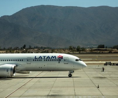 <p>Latam Airlines cierra alianza para la conservación de 575.000 hectáreas en Colombia para compensar emisiones</p>