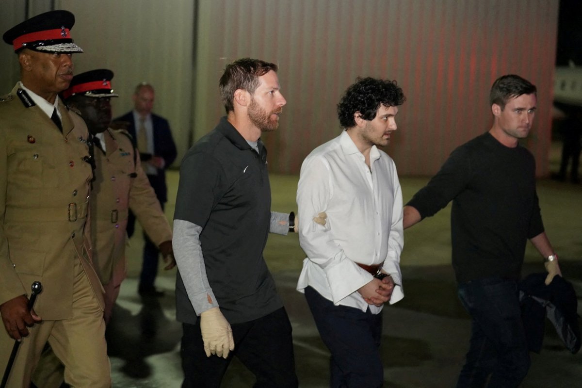 <p>Socios del fundador de FTX Sam Bankman-Fried se declaran culpables en EEUU</p>