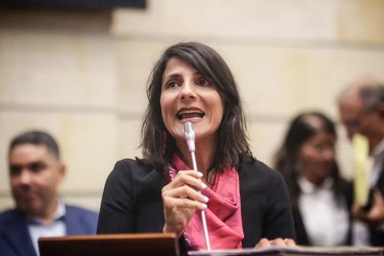 <p>Irene Vélez, la ministra colombiana que lideró la desafiante y polémica tarea de lograr la transición energética</p>