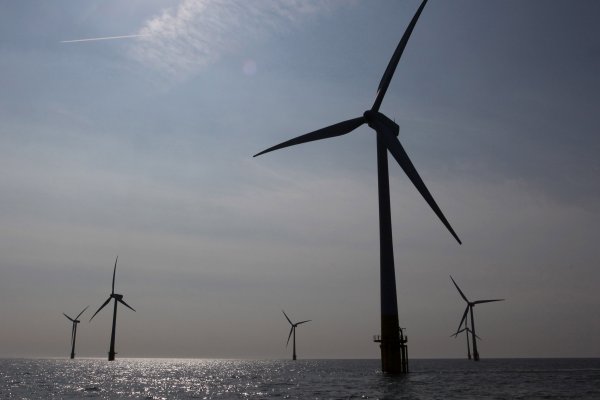 Las ambiciones de energía eólica marina de Biden enfrentan otro revés