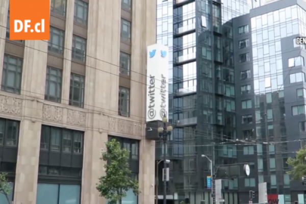 <p>Ahora en DF | Twitter pide a un tribunal de EEUU desestimar demanda presentada por despidos masivos</p>
