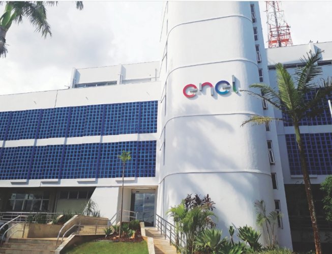 Enel Brasil anuncia el cierre de la venta de su distribuidora en Goias: acusa impacto de US$ 980 millones