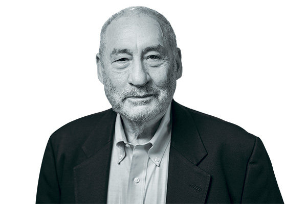 Joseph E. Stiglitz, Premio Nobel de Economía, académico distinguido en la Universidad de Columbia e integrante de la Comisión Independiente para la Reforma de la Fiscalidad Corporativa Internacional.