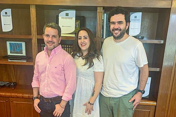 Familia Antillo invierte en Karün, Algramo y Almacén Gurú