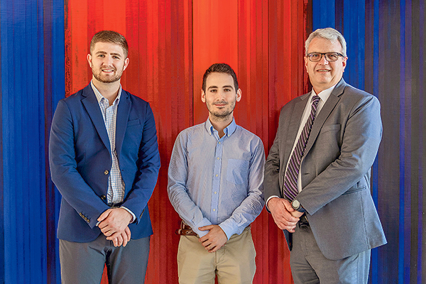 El managing director de First Rate, Grayson Greer; el socio y CEO de Finantech, José Antonio Honorato; y el presidente de First Rate, Craig Wietz.