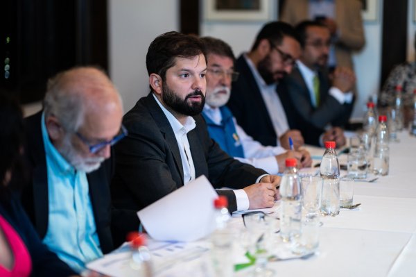<p>Medidas económicas tienen un costo de US$ 2.000 millones y Gobierno descarta efecto inflacionario</p>