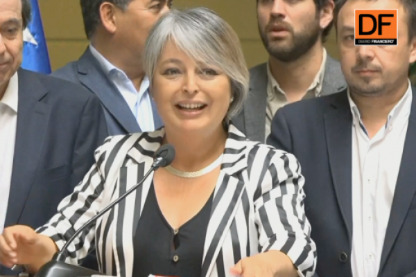 <p>Ahora en DF | Diputados despachan al Senado la ley corta de pensiones</p>