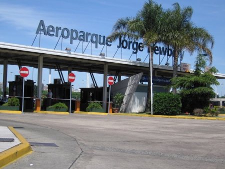 Aerolíneas celebran el regreso de vuelos internacionales con conexión al Aeroparque de Argentina