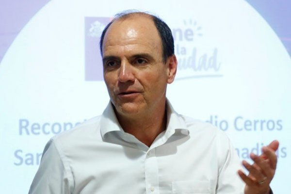 Exministro Monckeberg se suma a críticas a los bancos por falta de apoyo a planes de vivienda: "Se puede ganar un poquito menos"