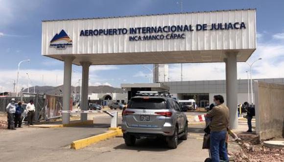 <p>Aeropuerto de Juliaca en Perú suspende sus operaciones debido a riesgos de seguridad provocados por las protestas</p>