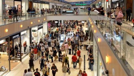 Uno de cada cinco locatarios de centros comerciales peruanos planea abrir nuevas tiendas en 2023