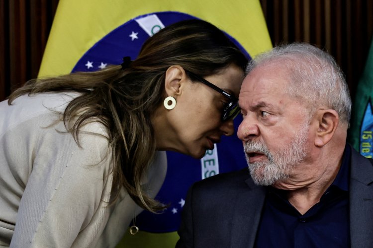 <p>Insurrección en Brasil plantea dudas sobre lealtad de fuerzas de seguridad al gobierno de Lula</p>