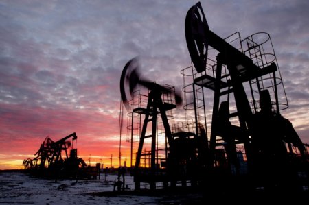 Producción de petróleo de Vaca Muerta en Argentina sigue creciendo, pero la de gas cae