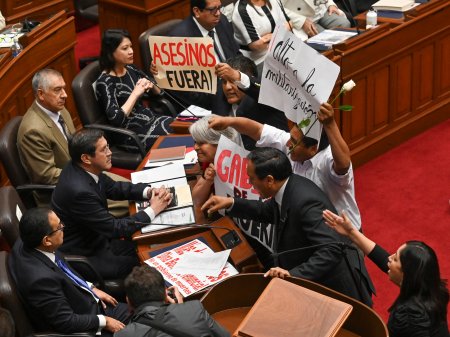 Congreso peruano otorga voto de confianza a gobierno de Boluarte, mientras Fiscalía inicia investigación por genocidio
