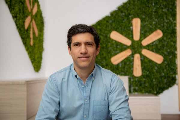 Miguel Ángel Ruiz, nuevo gerente de Personas de Walmart Chile.