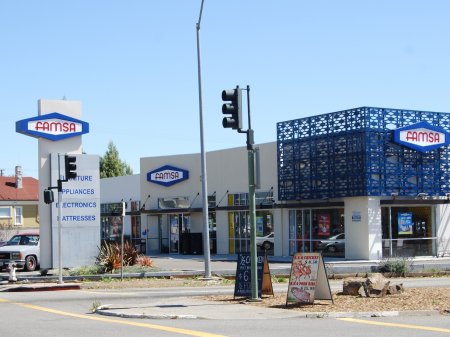 Grupo mexicano Famsa admite dificultades para mantener su operación y quiebra parece inminente