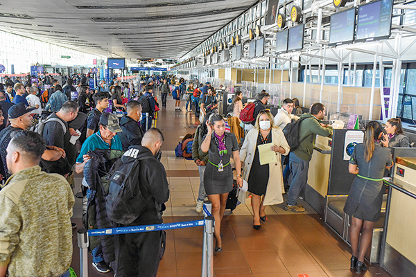 El año cerró para las aerolíneas con un 22% menos de pasajeros transportados respecto a 2019