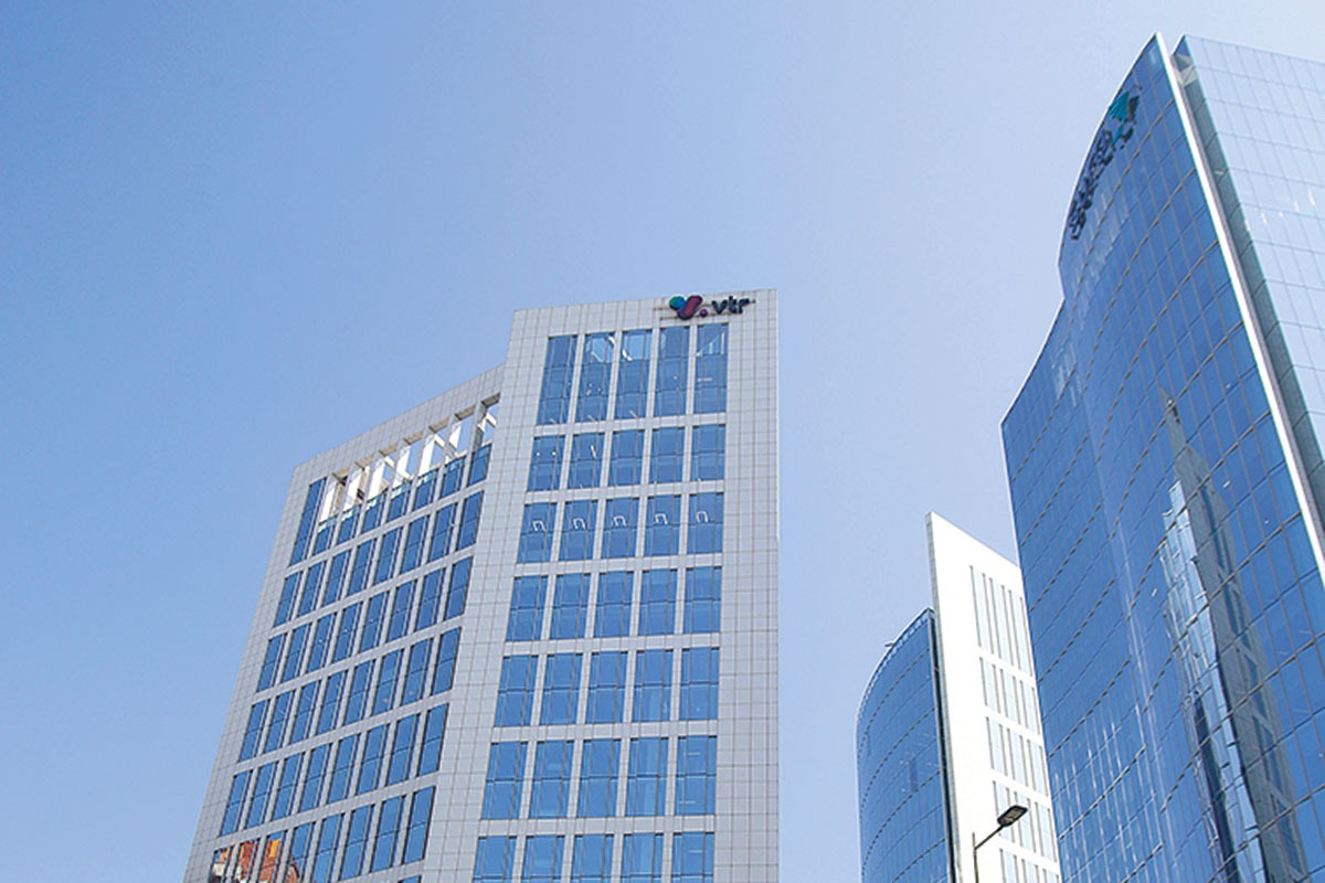 <p>VTR de mudanza: deja edificio en Las Condes y se traslada a casa matriz de Claro</p>