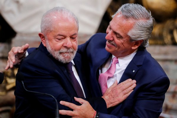 Lula y Fernández defienden avanzar en el proyecto de una moneda común en la región
