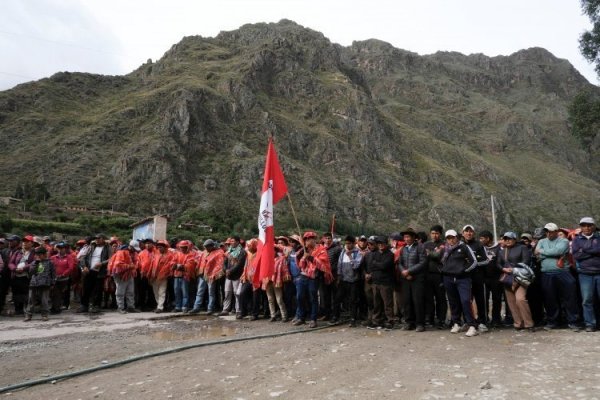 <p>Las protestas en Perú comienzan a golpear a los exportadores agrícolas con millonarias pérdidas</p>