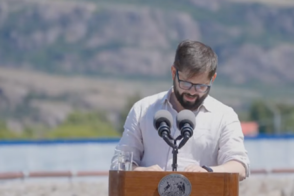 <p>Ahora en DF | Gobierno anuncia nuevo Plan de Conectividad para Aysén con una inversión cercana a los $600 mil millones</p>