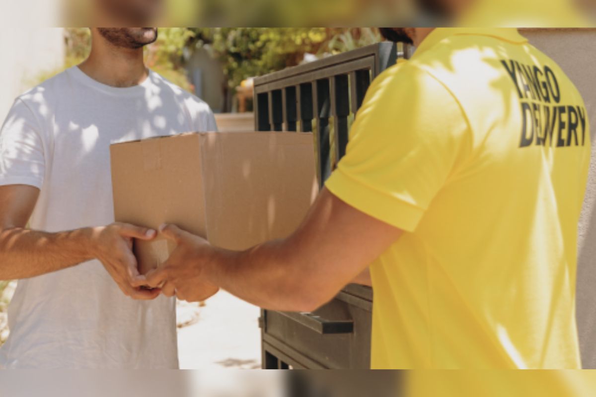<p>El delivery de origen ruso que realiza 50 mil entregas al mes en Chile</p>