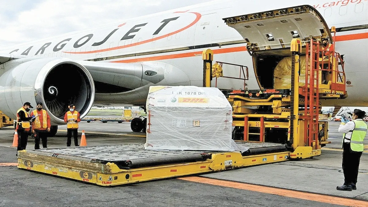 Agencia antimonopolio mexicana dice que traslado de vuelos de carga a nuevo aeropuerto pone en riesgo la competencia