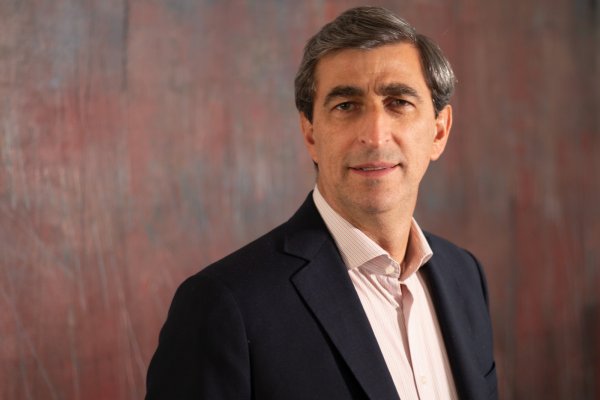 Bolsas de Santiago, Colombia y Lima anuncian candidato a CEO del nuevo holding regional