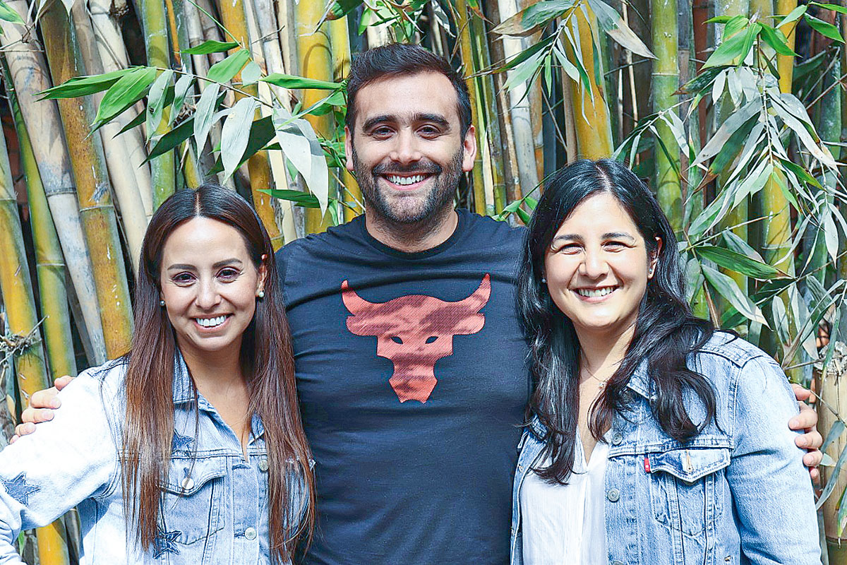 <p>¿Capacitaciones por Whatsapp? Startup peruana que digitaliza a trabajadores crece en el retail chileno</p>