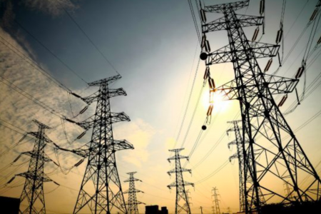 <p>Gremios de energía lanzaron advertencias sobre posibles apagones y desabastecimiento en Colombia</p>