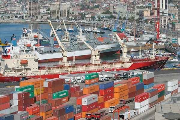 Puerto de Valparaíso aumenta un 2% su transferencia de carga en comparación con el 2021