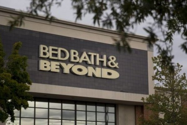 Bed Bath & Beyond repunta en bolsa tras anuncio de bancarrota