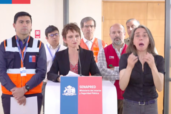 <p>Ahora en DF | Ministra Tohá en un nuevo balance: “en cinco días hemos tenido una superficie quemada equivalente a dos años de incendios”</p>