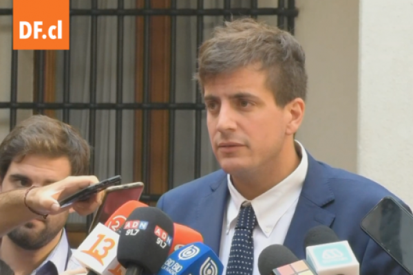 <p>Ahora en DF | Oposición se refiere a reunión para abordar emergencia provocada por los incendios forestales</p>