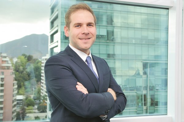 <p>Fynsa pone paños fríos ante IPC de 0,8% y apunta a productos con alzas “de solamente una vez”</p>