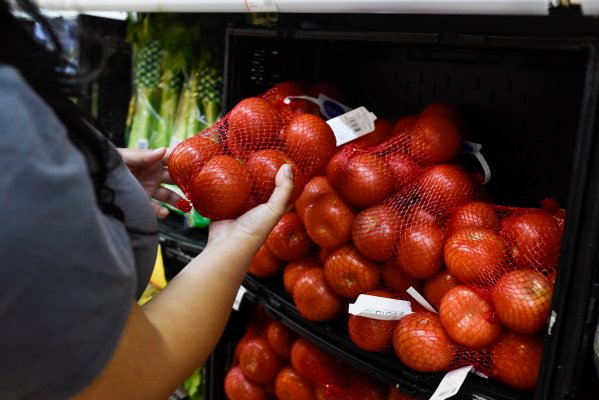 ¿Y los tomates? Reino Unido se enfrenta a la escasez por problemas en las importaciones