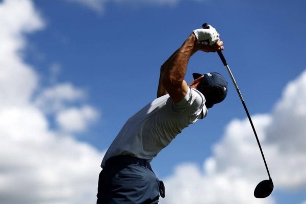 Niemann invierte en Zapping y la startup tendrá los derechos para transmitir el LIV Golf