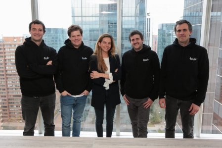 <p>La trastienda del millonario acuerdo de Buk que los valorizó en más de US$ 500 millones y el plan de “tropicalizar” el software</p>