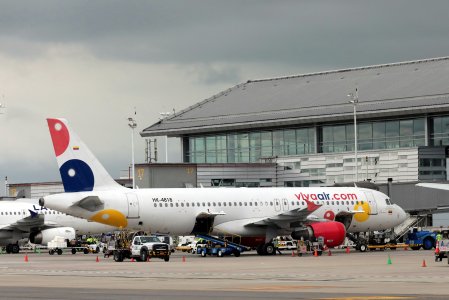 <p>Aerolíneas del modelo low cost tienen cerca de 40% del transporte aéreo en Colombia</p>
