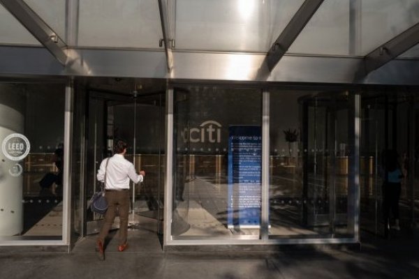 Citigroup recorta cientos de puestos de trabajo e incluye a las unidades de banca de inversión e hipotecas