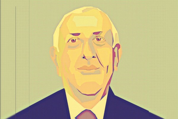Álvaro Saieh ya no tiene el 50% en SMU