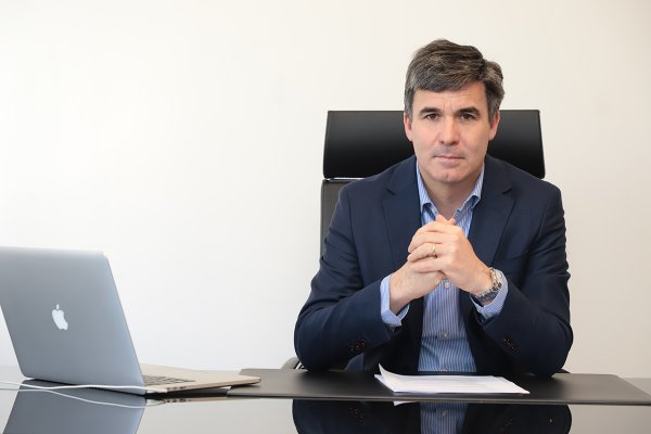 Alerta roja en Falabella: Qué hay detrás del desplome en los resultados de la empresa