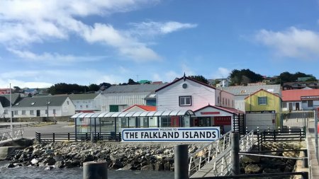 <p>Argentina retira autorización a Latam para volar a las Islas Malvinas con escala en Córdoba</p>