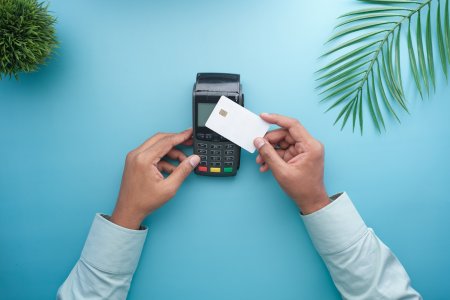 <p>Adopción del contactless en América Latina y el Caribe supera el 50%: Chile encabeza la lista</p>