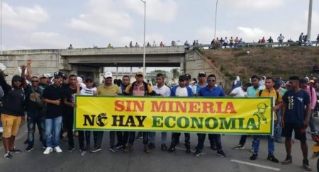 <p>Paro minero en Colombia alcanza 10 días: producción cae 20% y deja pérdidas millonarias</p>