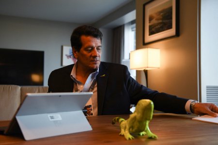 Transición energética de Colombia debe ser gradual, advierte presidente de Ecopetrol