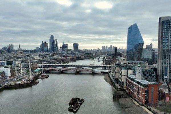 La economía del Reino Unido es un 4% más pequeña debido al Brexit