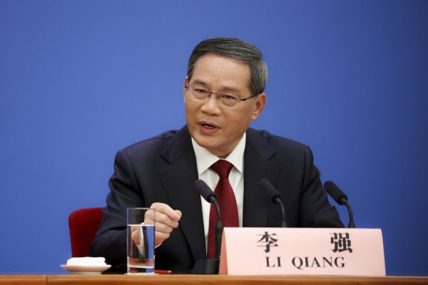 <p>China promete abrirse “firmemente” al mundo y establecer un “amplio espacio” para las empresas extranjeras</p>